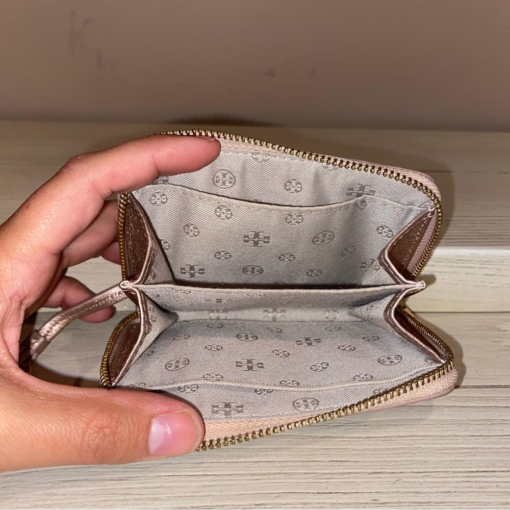 Tory Burch Marion Rose Gold Small Key Chain Wallet EUC - Picture 6 of 11